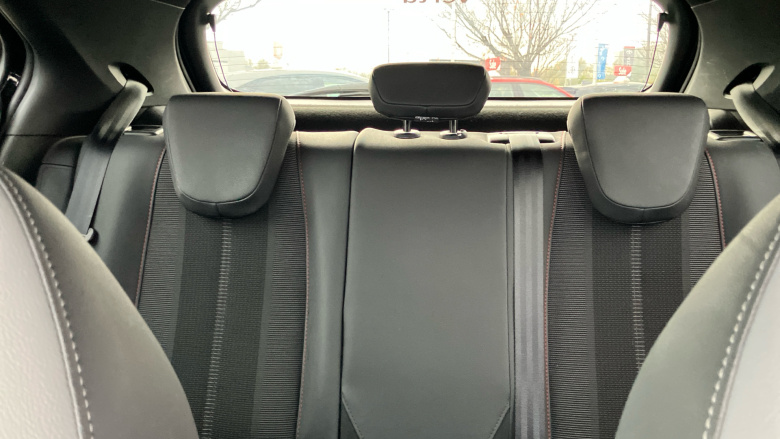 Vauxhall Mokka 100kW SRi Premium 50kWh 5dr Auto Electric Hatchback